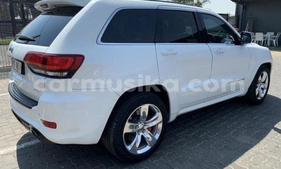 Buy Used Jeep Grand Cherokee SRT8 White Car in Beitbridge in Matabeleland South Buy Used Jeep Grand Cherokee SRT8 White Car in Beitbridge in Matabeleland South