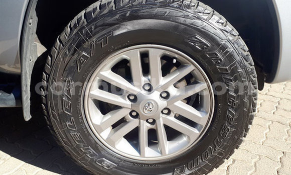 Buy Used Toyota Hilux Silver Car in Beitbridge in Matabeleland South Buy Used Toyota Hilux Silver Car in Beitbridge in Matabeleland South