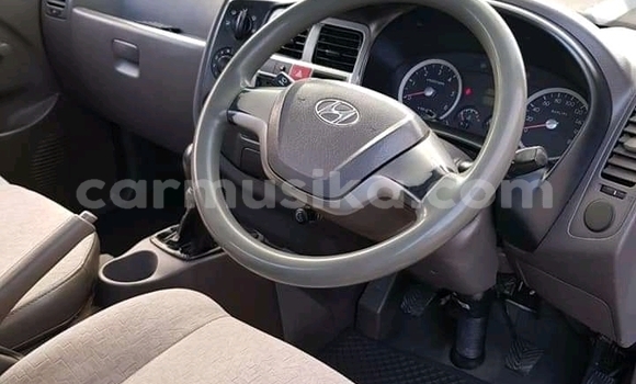 Tenga Tsaru Hyundai H200 Chena Rori in Beitbridge in Matabeleland South Tenga Tsaru Hyundai H200 Chena Rori in Beitbridge in Matabeleland South