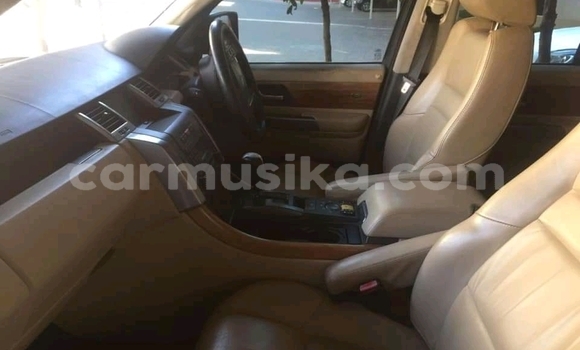 Tenga Tsaru Land Rover Range Rover Sport Tsvuku Mota in Beitbridge in Matabeleland South Tenga Tsaru Land Rover Range Rover Sport Tsvuku Mota in Beitbridge in Matabeleland South