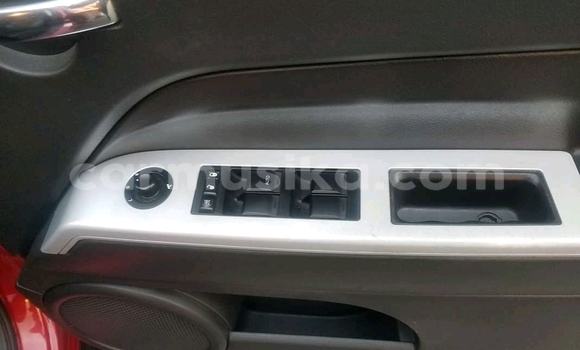 Nunua Ilio tumika Jeep Compass Nyekundu Gari ndani ya Beitbridge nchini Matabeleland Kusini Nunua Ilio tumika Jeep Compass Nyekundu Gari ndani ya Beitbridge nchini Matabeleland Kusini