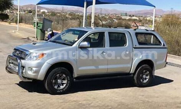 Acheter Occasion Voiture Toyota Hilux Blanc à Beitbridge, Matabeleland South Acheter Occasion Voiture Toyota Hilux Blanc à Beitbridge, Matabeleland South
