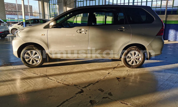 Nunua Ilio tumika Toyota Avanza Fedha Gari ndani ya Beitbridge nchini Matabeleland Kusini Nunua Ilio tumika Toyota Avanza Fedha Gari ndani ya Beitbridge nchini Matabeleland Kusini