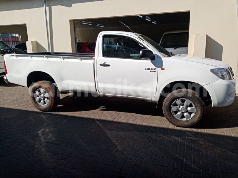 Big with watermark toyota hilux harare harare 8212