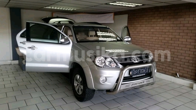 Big with watermark toyota fortuner matabeleland south beitbridge 8215