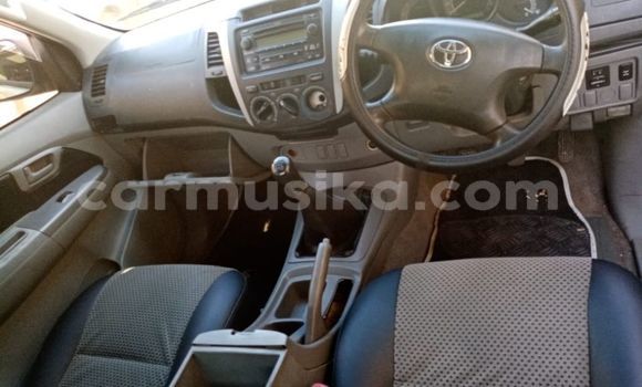 Acheter Occasion Voiture Toyota Hilux Blanc à Beitbridge, Matabeleland South Acheter Occasion Voiture Toyota Hilux Blanc à Beitbridge, Matabeleland South