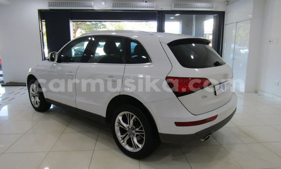 Tenga Tsaru Audi Q5 Chena Mota in Beitbridge in Matabeleland South Tenga Tsaru Audi Q5 Chena Mota in Beitbridge in Matabeleland South