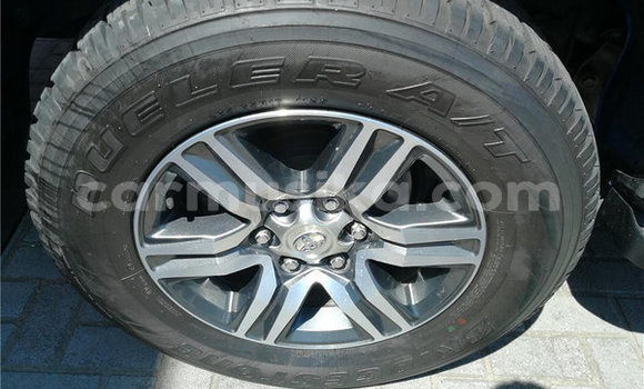 Acheter Occasion Voiture Toyota Fortuner Bleu à Beitbridge, Matabeleland South Acheter Occasion Voiture Toyota Fortuner Bleu à Beitbridge, Matabeleland South