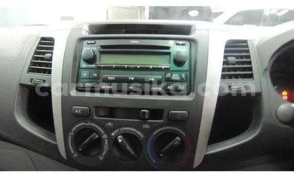 Acheter Occasion Voiture Toyota Hilux Blanc à Beitbridge, Matabeleland South Acheter Occasion Voiture Toyota Hilux Blanc à Beitbridge, Matabeleland South