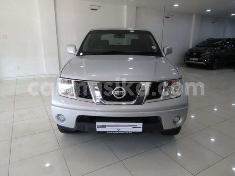 Big with watermark nissan navara matabeleland south beitbridge 8226