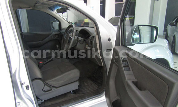 Nunua Ilio tumika Nissan Navara Fedha Gari ndani ya Beitbridge nchini Matabeleland Kusini Nunua Ilio tumika Nissan Navara Fedha Gari ndani ya Beitbridge nchini Matabeleland Kusini