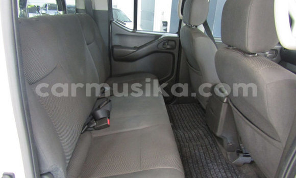 Nunua Ilio tumika Nissan Navara Fedha Gari ndani ya Beitbridge nchini Matabeleland Kusini Nunua Ilio tumika Nissan Navara Fedha Gari ndani ya Beitbridge nchini Matabeleland Kusini