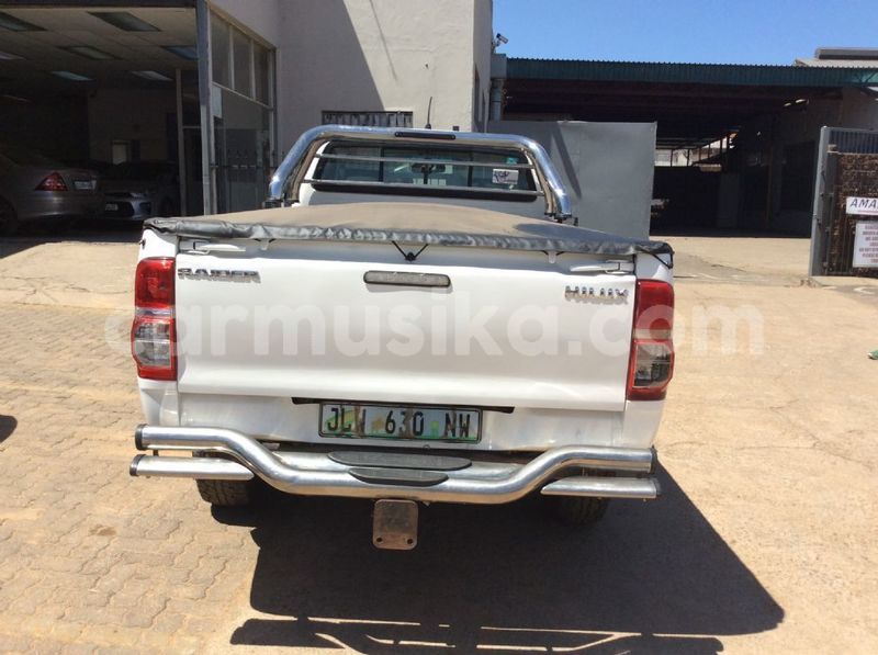 Big with watermark toyota hilux matabeleland south beitbridge 8227