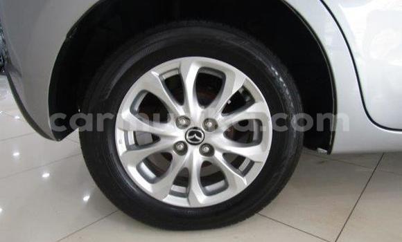 Acheter Occasion Voiture Mazda Mazda 2 Blanc à Beitbridge, Matabeleland South Acheter Occasion Voiture Mazda Mazda 2 Blanc à Beitbridge, Matabeleland South