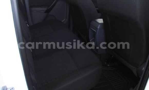 Acheter Occasion Voiture Ford Ranger Blanc à Beitbridge, Matabeleland South Acheter Occasion Voiture Ford Ranger Blanc à Beitbridge, Matabeleland South