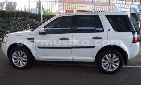 Acheter Occasion Voiture Land Rover Range Rover Blanc à Beitbridge, Matabeleland South Acheter Occasion Voiture Land Rover Range Rover Blanc à Beitbridge, Matabeleland South