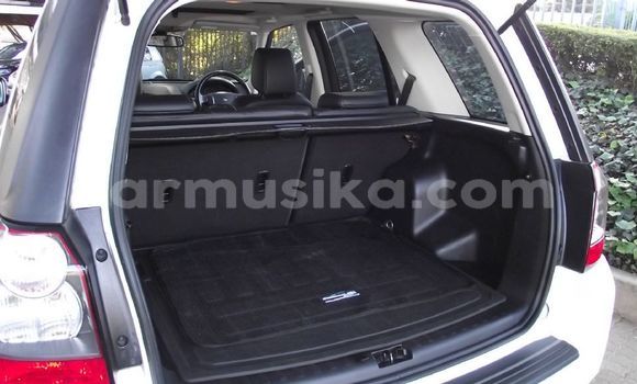 Acheter Occasion Voiture Land Rover Range Rover Blanc à Beitbridge, Matabeleland South Acheter Occasion Voiture Land Rover Range Rover Blanc à Beitbridge, Matabeleland South