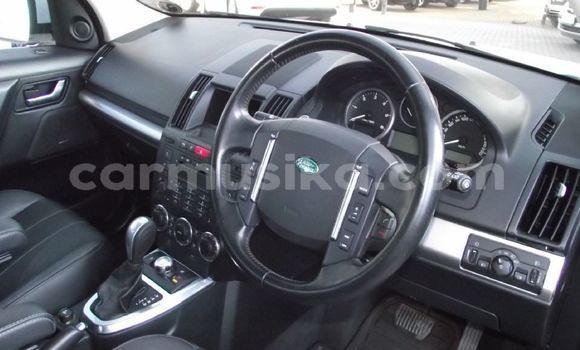 Acheter Occasion Voiture Land Rover Range Rover Blanc à Beitbridge, Matabeleland South Acheter Occasion Voiture Land Rover Range Rover Blanc à Beitbridge, Matabeleland South