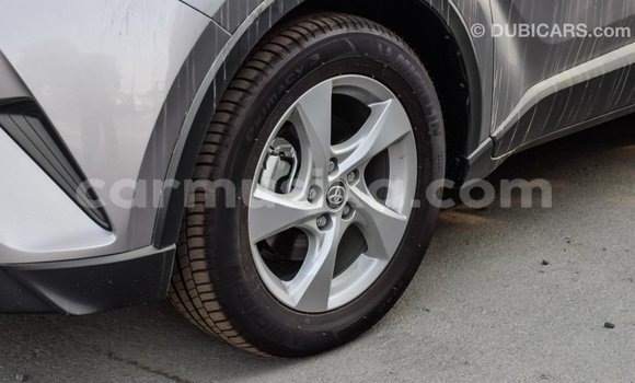 Acheter Import Voiture Toyota C-HR Autre à Import - Dubai, Harare Acheter Import Voiture Toyota C-HR Autre à Import - Dubai, Harare