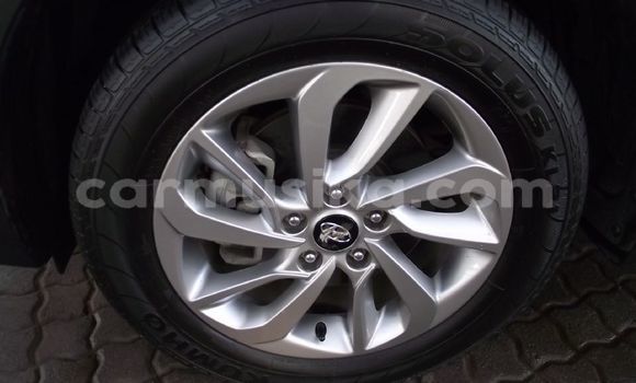 Acheter Occasion Voiture Hyundai ix35 Gris à Beitbridge, Matabeleland South Acheter Occasion Voiture Hyundai ix35 Gris à Beitbridge, Matabeleland South