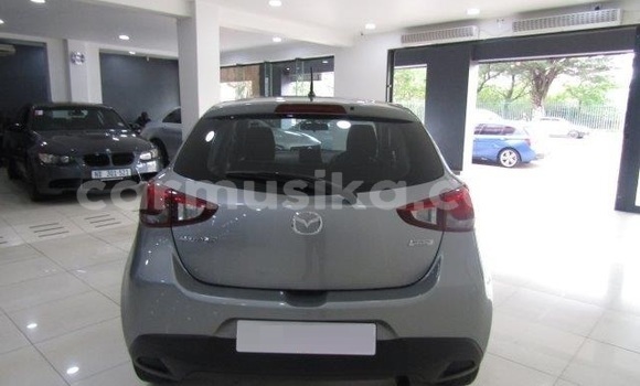 Tenga Tsaru Mazda 2 Zvimwe Mota in Beitbridge in Matabeleland South Tenga Tsaru Mazda 2 Zvimwe Mota in Beitbridge in Matabeleland South