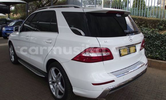 Acheter Occasion Voiture Mercedes‒Benz CLA-klasse AMG Blanc à Beitbridge, Matabeleland South Acheter Occasion Voiture Mercedes‒Benz CLA-klasse AMG Blanc à Beitbridge, Matabeleland South