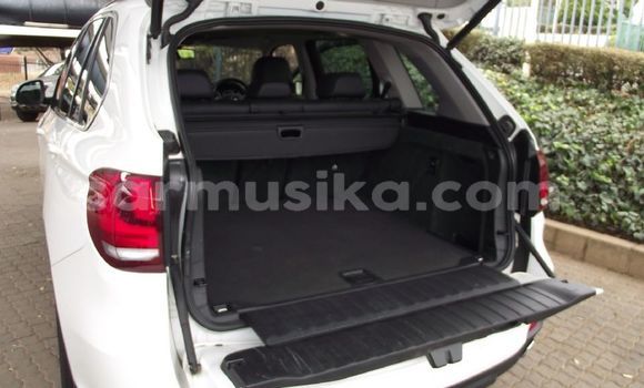 Acheter Occasion Voiture Mercedes‒Benz CLA-klasse AMG Blanc à Beitbridge, Matabeleland South Acheter Occasion Voiture Mercedes‒Benz CLA-klasse AMG Blanc à Beitbridge, Matabeleland South