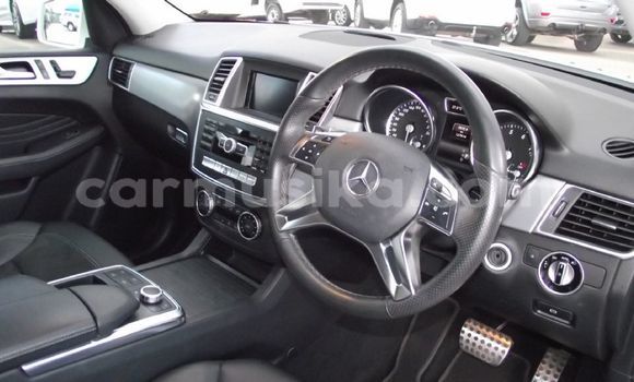Acheter Occasion Voiture Mercedes‒Benz CLA-klasse AMG Blanc à Beitbridge, Matabeleland South Acheter Occasion Voiture Mercedes‒Benz CLA-klasse AMG Blanc à Beitbridge, Matabeleland South