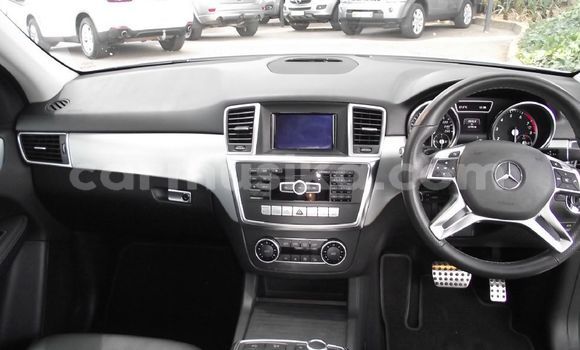 Acheter Occasion Voiture Mercedes‒Benz CLA-klasse AMG Blanc à Beitbridge, Matabeleland South Acheter Occasion Voiture Mercedes‒Benz CLA-klasse AMG Blanc à Beitbridge, Matabeleland South