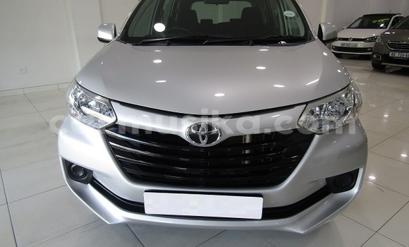 Acheter Occasion Voiture Toyota Avanza Gris à Beitbridge, Matabeleland South Acheter Occasion Voiture Toyota Avanza Gris à Beitbridge, Matabeleland South