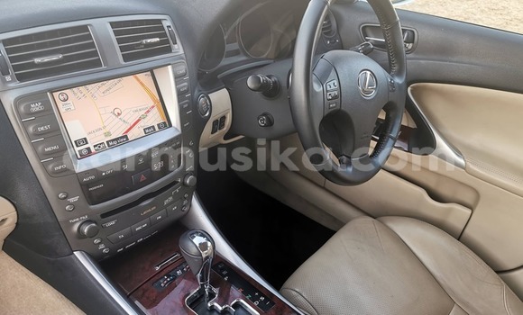 Buy Used Lexus IS White Car in Beitbridge in Matabeleland South Buy Used Lexus IS White Car in Beitbridge in Matabeleland South