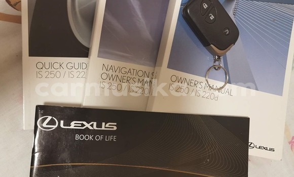 Buy Used Lexus IS White Car in Beitbridge in Matabeleland South Buy Used Lexus IS White Car in Beitbridge in Matabeleland South