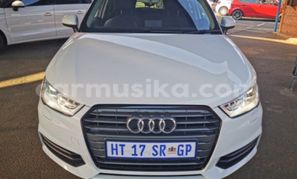 Acheter Occasion Voiture Audi A4 Blanc à Beitbridge, Matabeleland South Acheter Occasion Voiture Audi A4 Blanc à Beitbridge, Matabeleland South