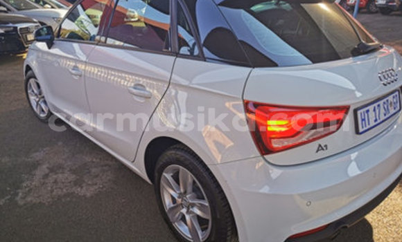Acheter Occasion Voiture Audi A4 Blanc à Beitbridge, Matabeleland South Acheter Occasion Voiture Audi A4 Blanc à Beitbridge, Matabeleland South