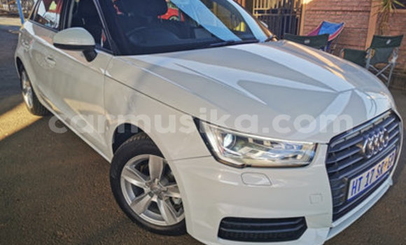 Acheter Occasion Voiture Audi A4 Blanc à Beitbridge, Matabeleland South Acheter Occasion Voiture Audi A4 Blanc à Beitbridge, Matabeleland South