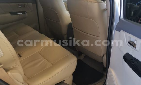 Tenga Tsaru Toyota Fortuner Zvimwe Mota in Beitbridge in Matabeleland South Tenga Tsaru Toyota Fortuner Zvimwe Mota in Beitbridge in Matabeleland South