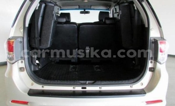 Tenga Tsaru Toyota Fortuner Sirivha Mota in Beitbridge in Matabeleland South Tenga Tsaru Toyota Fortuner Sirivha Mota in Beitbridge in Matabeleland South