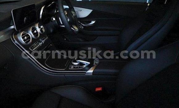 Buy Used Mercedes‒Benz C-klasse Silver Car in Beitbridge in Matabeleland South Buy Used Mercedes‒Benz C-klasse Silver Car in Beitbridge in Matabeleland South