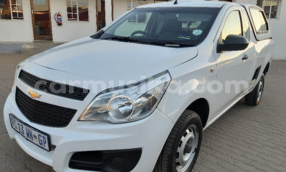 Acheter Occasion Voiture Chevrolet Corsa Blanc à Beitbridge, Matabeleland South Acheter Occasion Voiture Chevrolet Corsa Blanc à Beitbridge, Matabeleland South