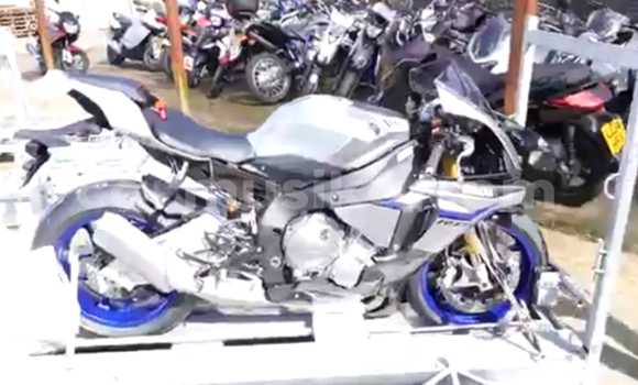 Buy New Yamaha Road Star Warrior 1700 Blue Bike in Beitbridge in Matabeleland South Buy New Yamaha Road Star Warrior 1700 Blue Bike in Beitbridge in Matabeleland South