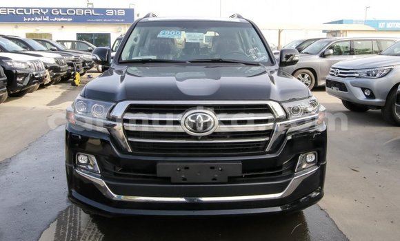 Acheter Import Voiture Toyota Land Cruiser Noir à Import - Dubai, Harare Acheter Import Voiture Toyota Land Cruiser Noir à Import - Dubai, Harare
