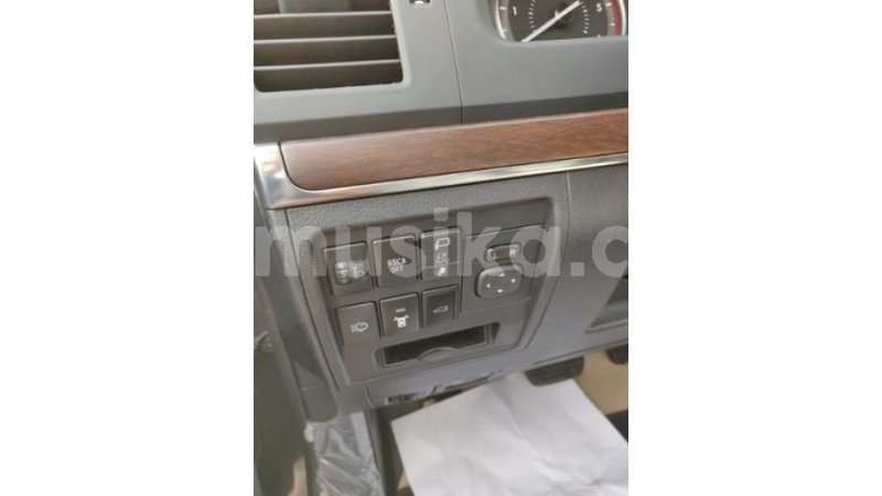 Big with watermark toyota land cruiser harare import dubai 8296