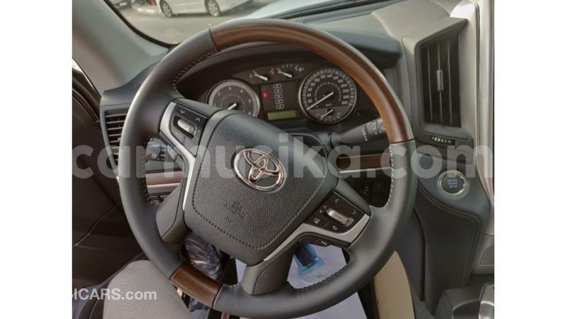 Big with watermark toyota land cruiser harare import dubai 8296