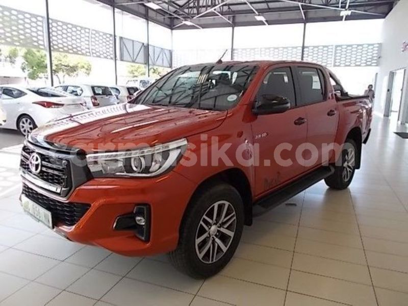 Big with watermark toyota hilux matabeleland south beitbridge 8298