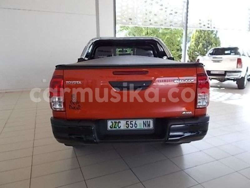 Big with watermark toyota hilux matabeleland south beitbridge 8298