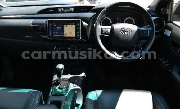 Acheter Occasion Voiture Toyota Hilux Blanc à Harare, Harare Acheter Occasion Voiture Toyota Hilux Blanc à Harare, Harare