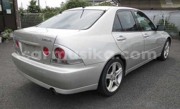 Tenga Tsaru Toyota Altezza Sirivha Mota in Harare in Harare Tenga Tsaru Toyota Altezza Sirivha Mota in Harare in Harare