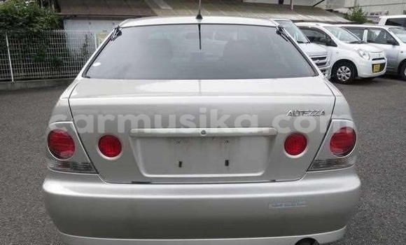 Tenga Tsaru Toyota Altezza Sirivha Mota in Harare in Harare Tenga Tsaru Toyota Altezza Sirivha Mota in Harare in Harare