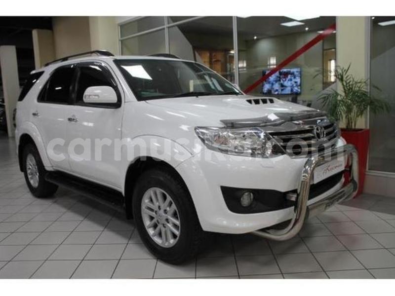 Big with watermark toyota fortuner matabeleland south beitbridge 8313