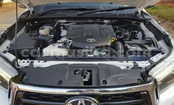 Acheter Occasion Voiture Toyota Hilux Blanc à Beitbridge, Matabeleland South Acheter Occasion Voiture Toyota Hilux Blanc à Beitbridge, Matabeleland South